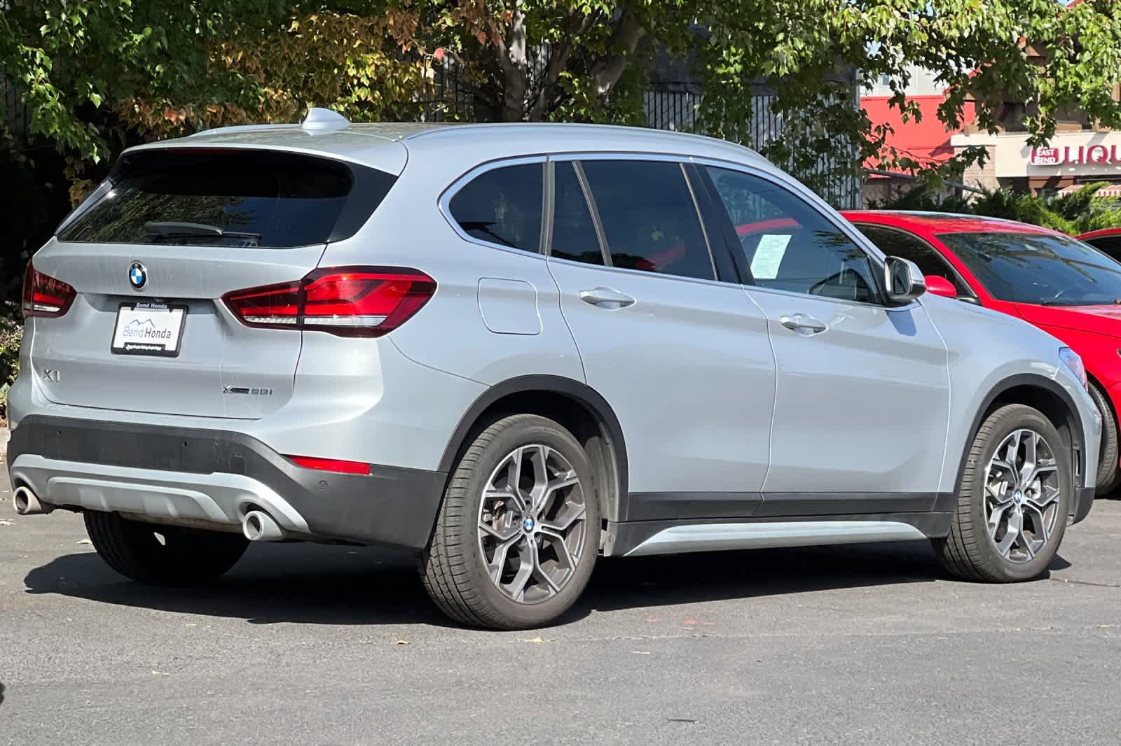 Used 2021 BMW X1 28i with VIN WBXJG9C06M5U39747 for sale in Bend, OR