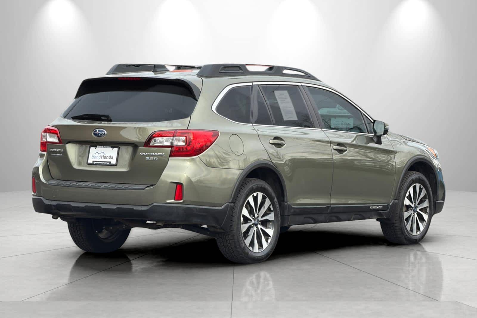 Thumbnail: 2016 Subaru Outback - 2