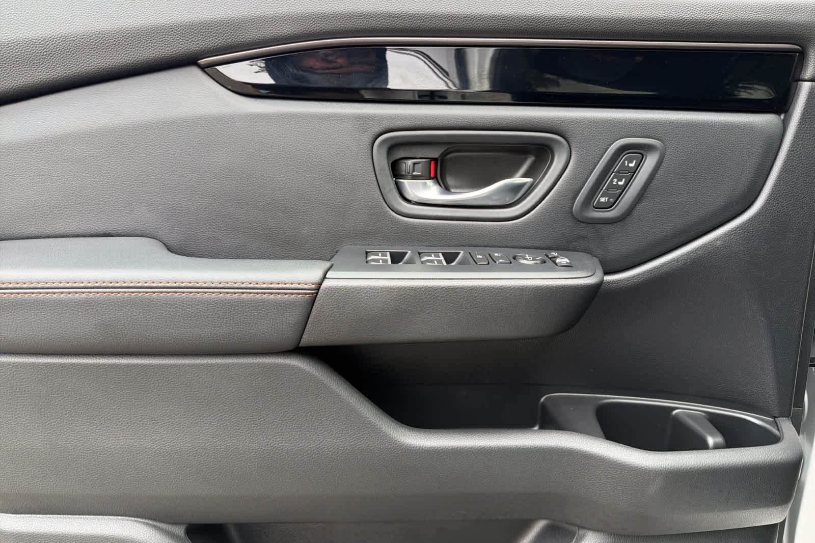 Thumbnail: 2025 Honda Pilot - 14