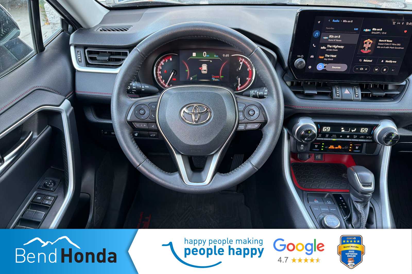 Thumbnail: 2023 Toyota RAV4 - 16