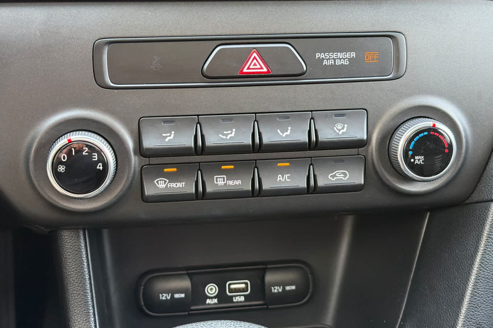 Thumbnail: 2018 Kia Sportage - 22