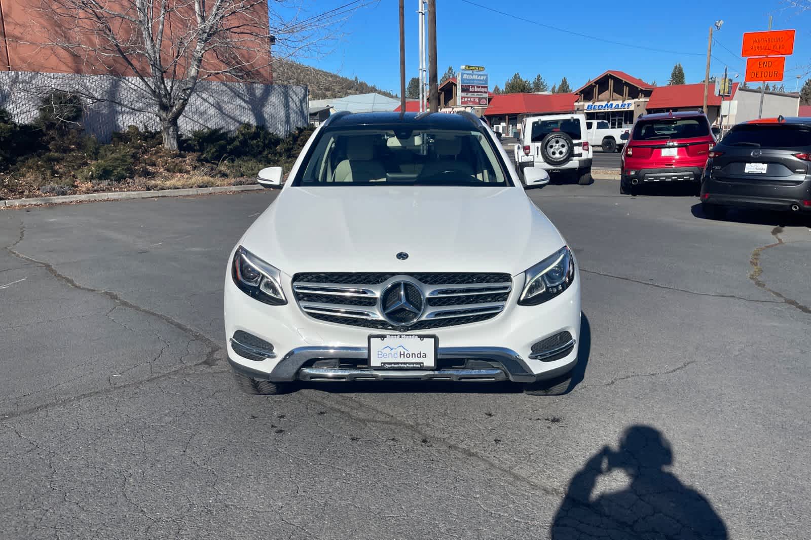 Thumbnail: 2018 Mercedes-Benz GLC - 10