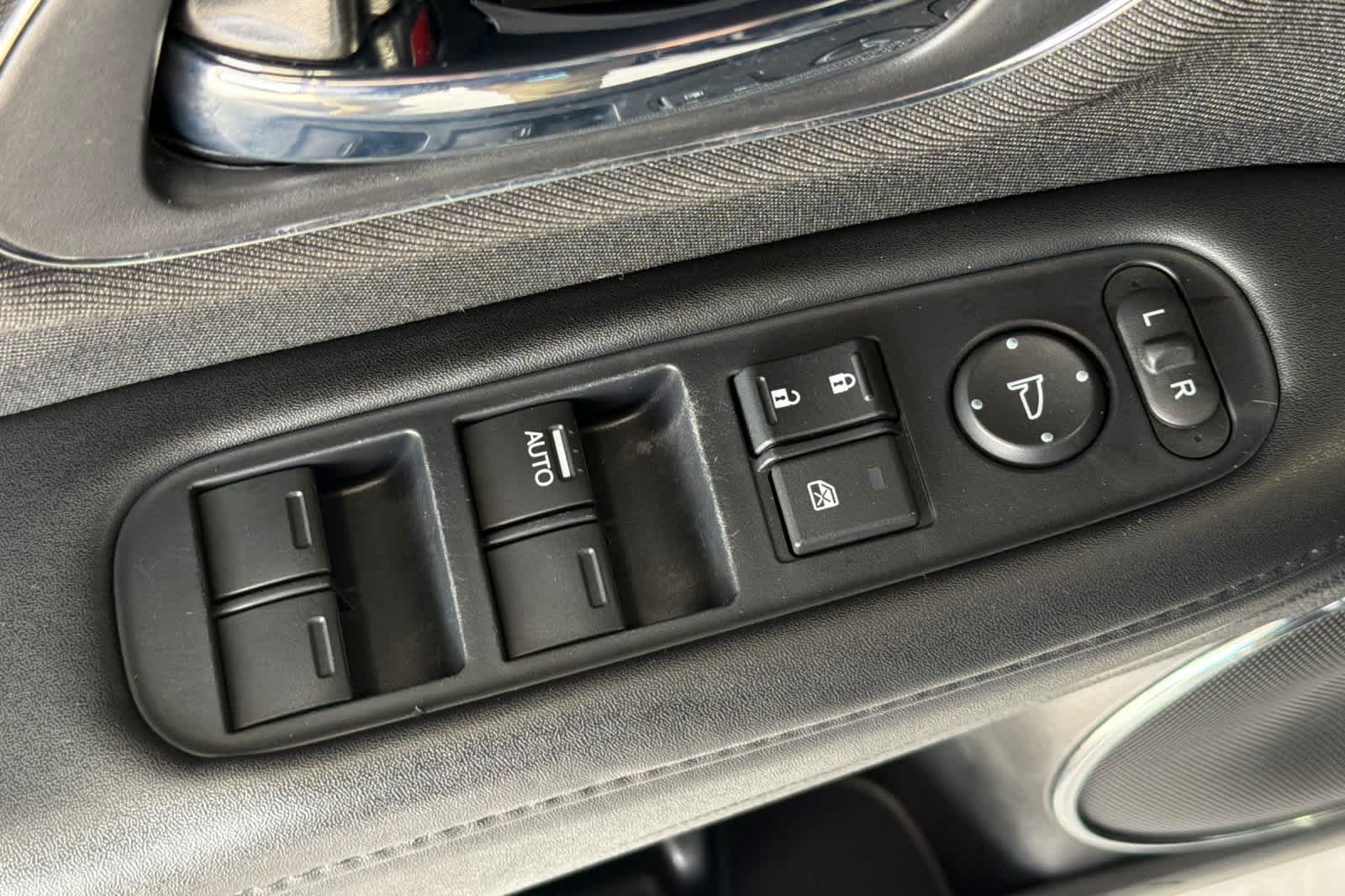 Thumbnail: 2022 Honda HR-V - 15