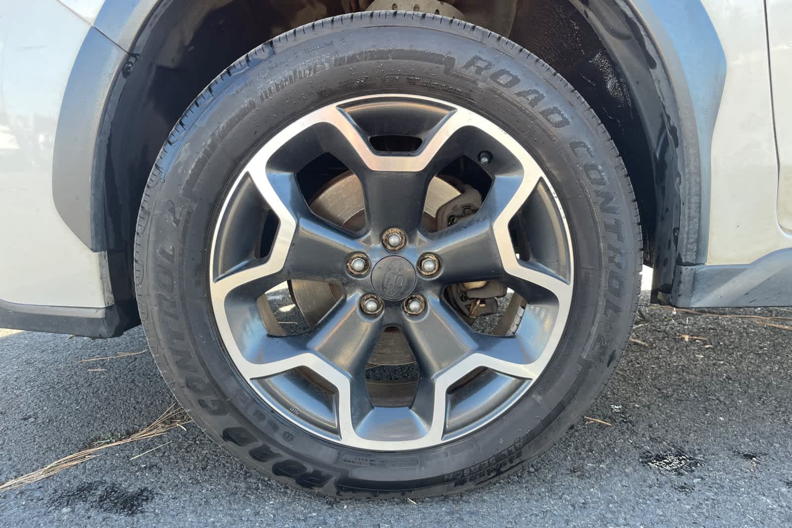 Thumbnail: 2015 Subaru XV Crosstrek - 11