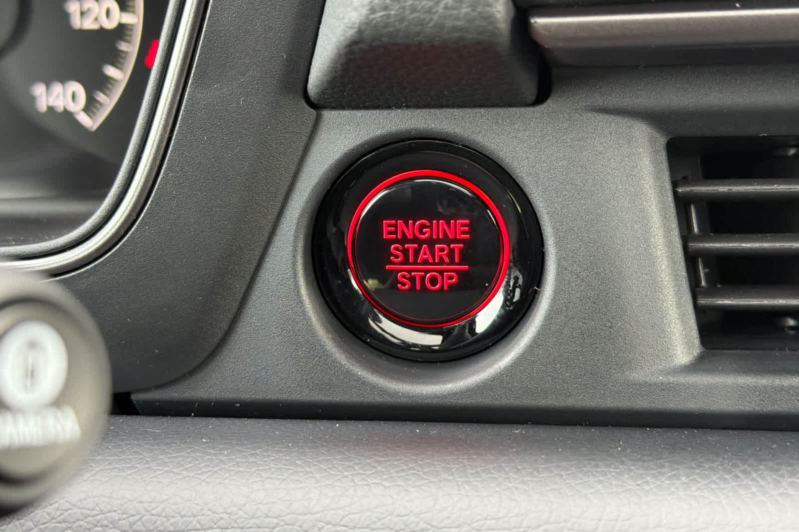 Thumbnail: 2025 Honda Pilot - 25