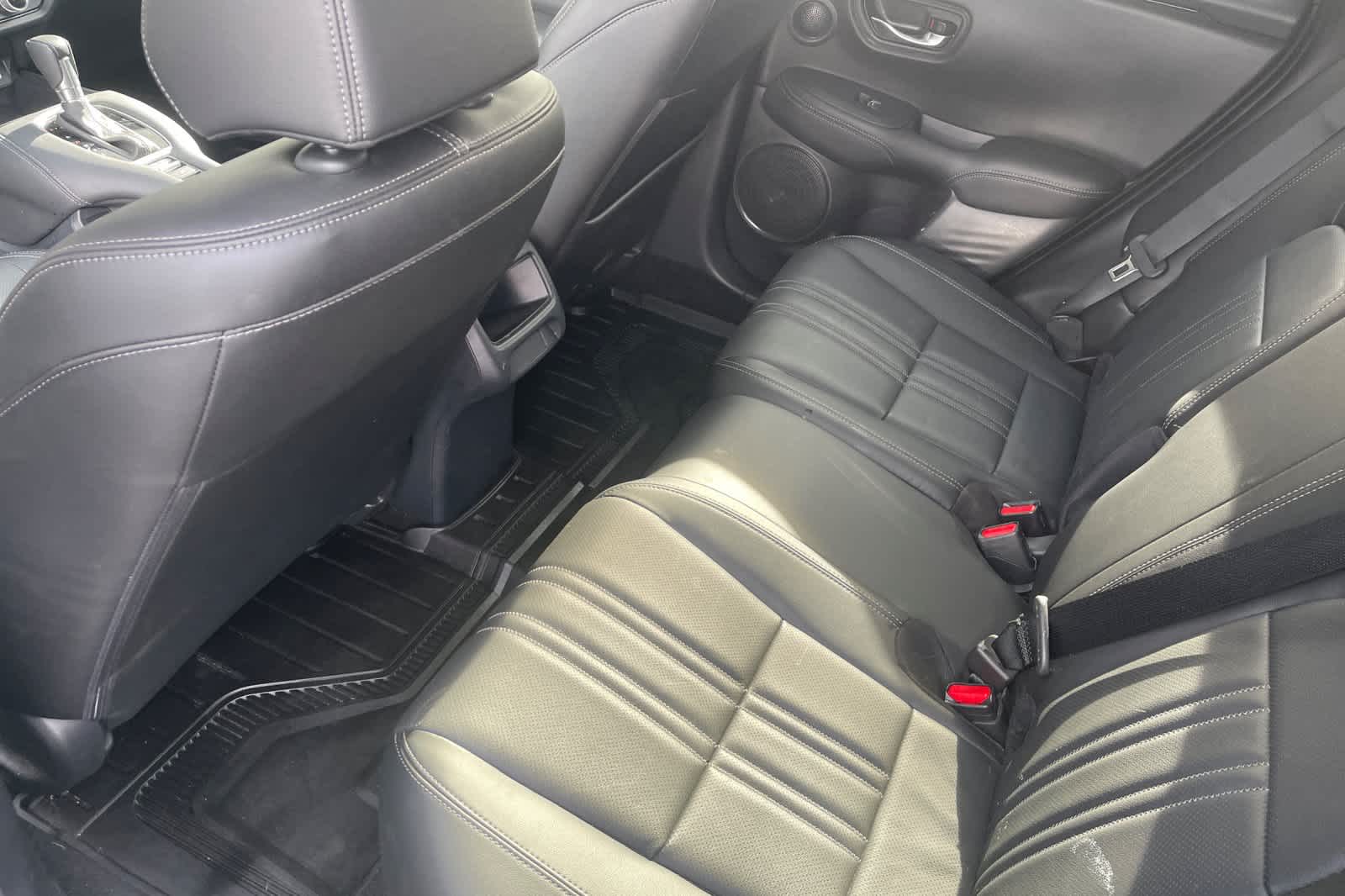 Thumbnail: 2025 Honda HR-V - 4