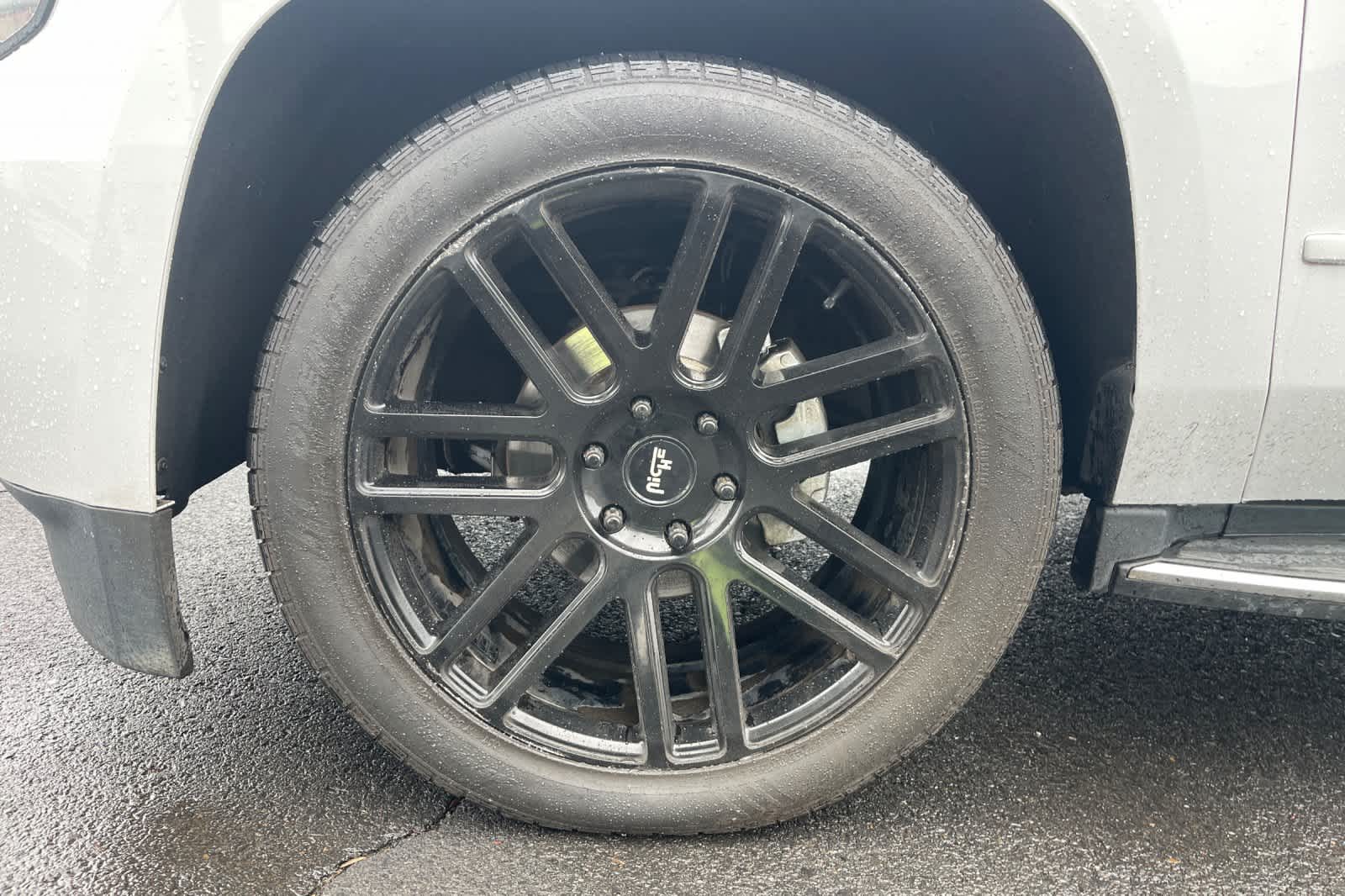 Thumbnail: 2018 Chevrolet Suburban - 11