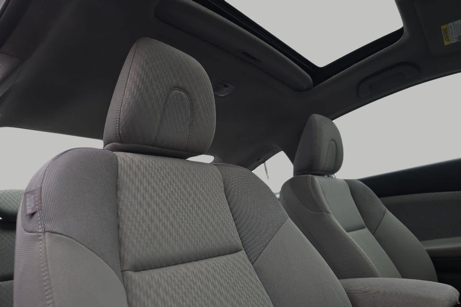 Thumbnail: 2015 Honda Civic - 18