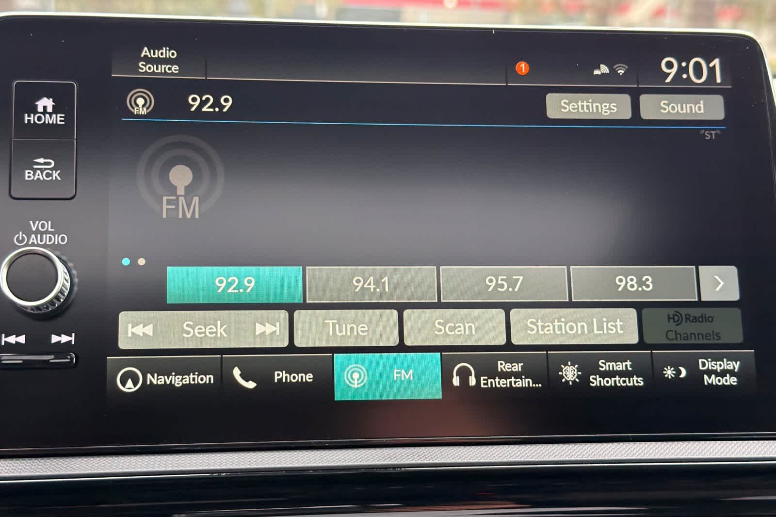 2027 Honda Odyssey Elite - Photo 22