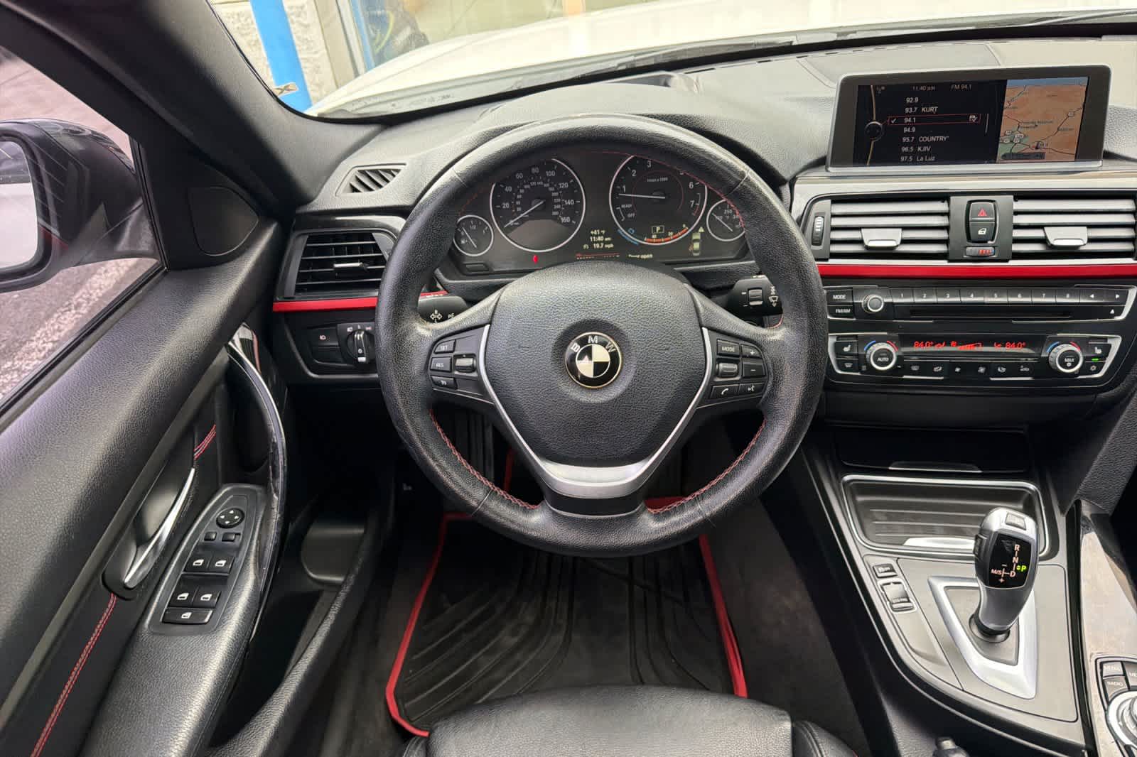 Thumbnail: 2012 BMW 3 Series - 16