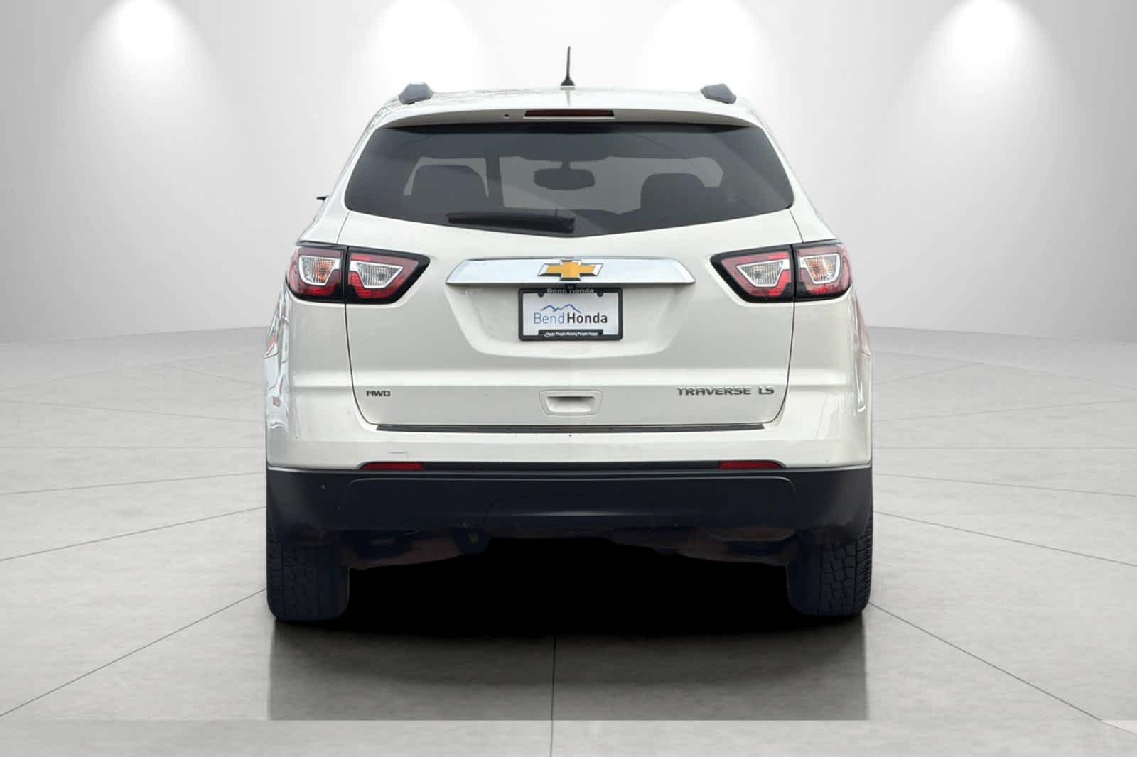 Thumbnail: 2013 Chevrolet Traverse - 7
