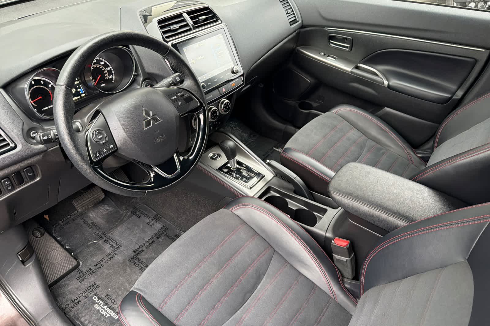 Thumbnail: 2024 Mitsubishi Outlander Sport - 13