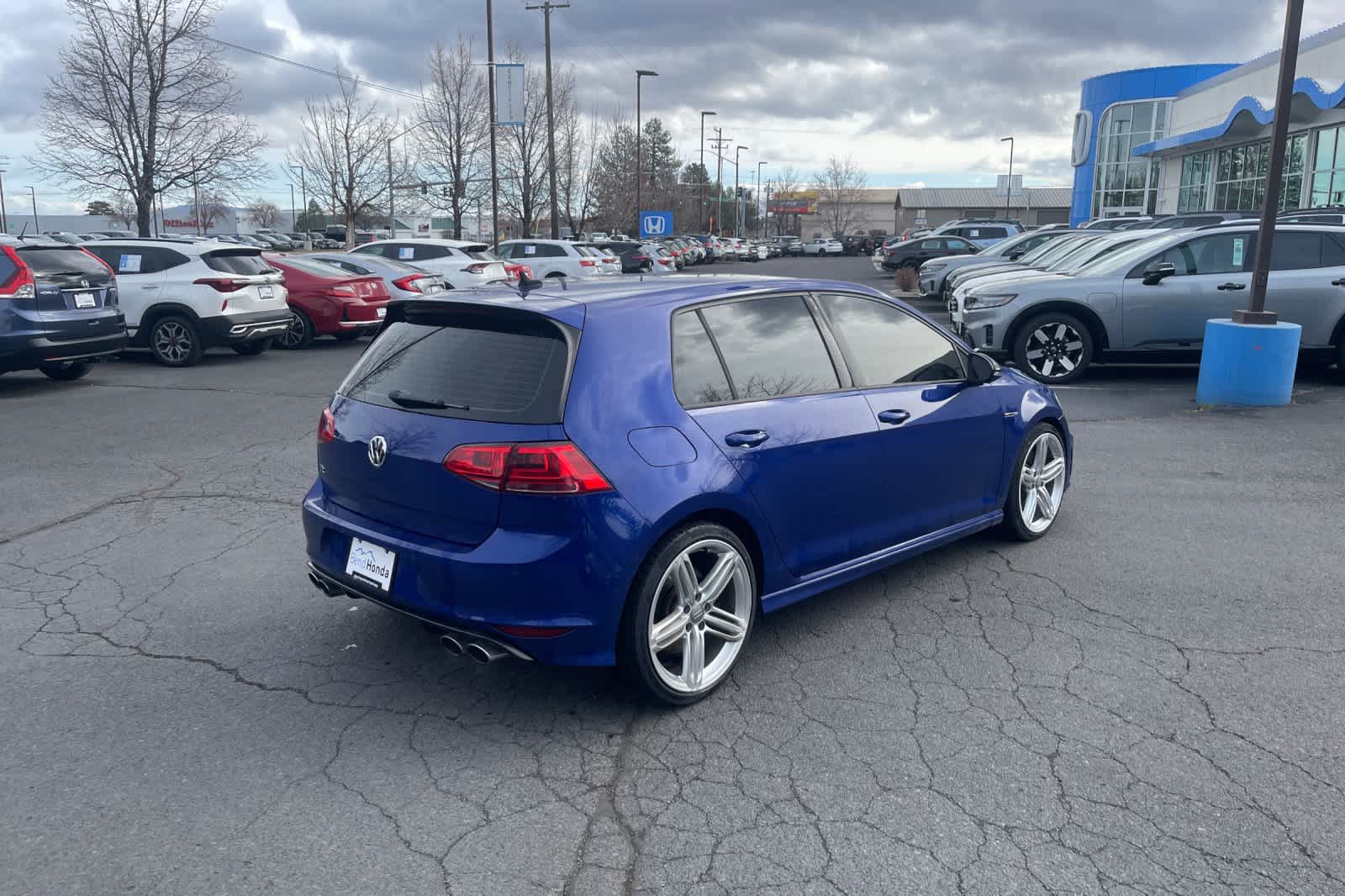 Thumbnail: 2017 Volkswagen Golf - 5