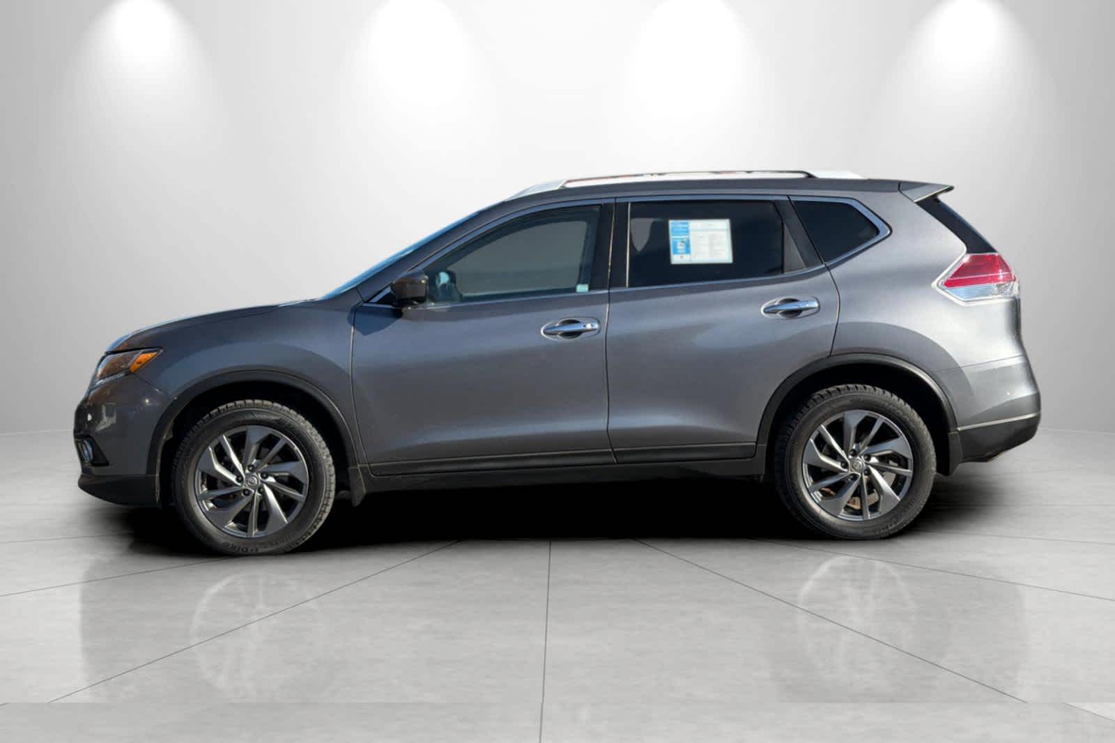 Thumbnail: 2016 Nissan Rogue - 5