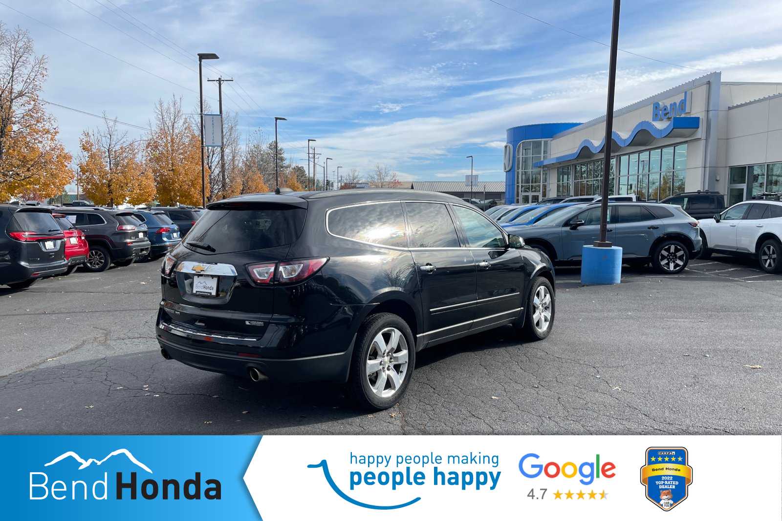 Thumbnail: 2017 Chevrolet Traverse - 3