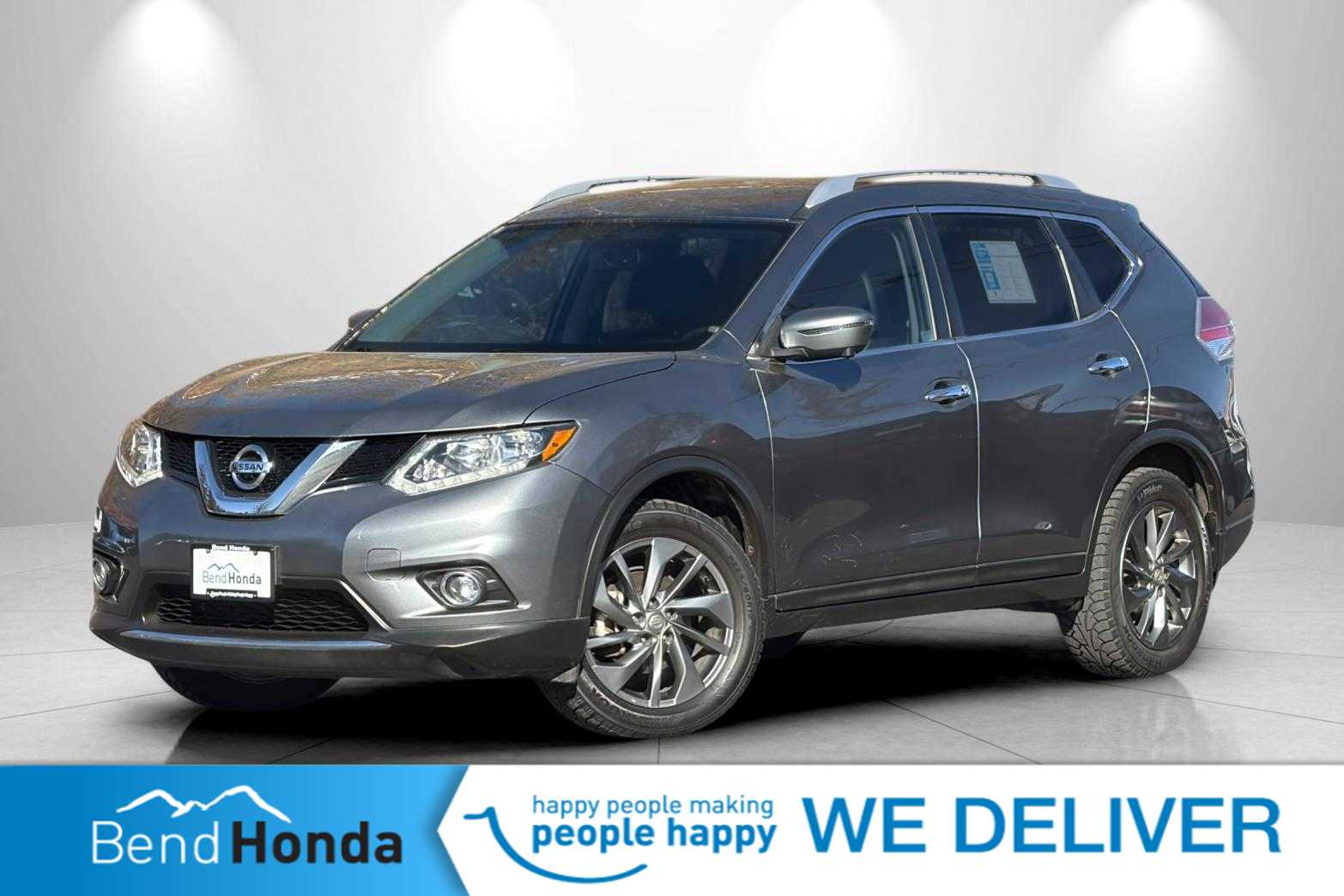 Thumbnail: 2016 Nissan Rogue - 1