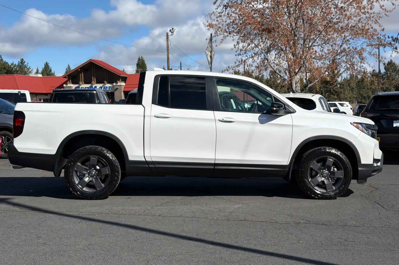 Thumbnail: 2026 Honda Ridgeline - 6