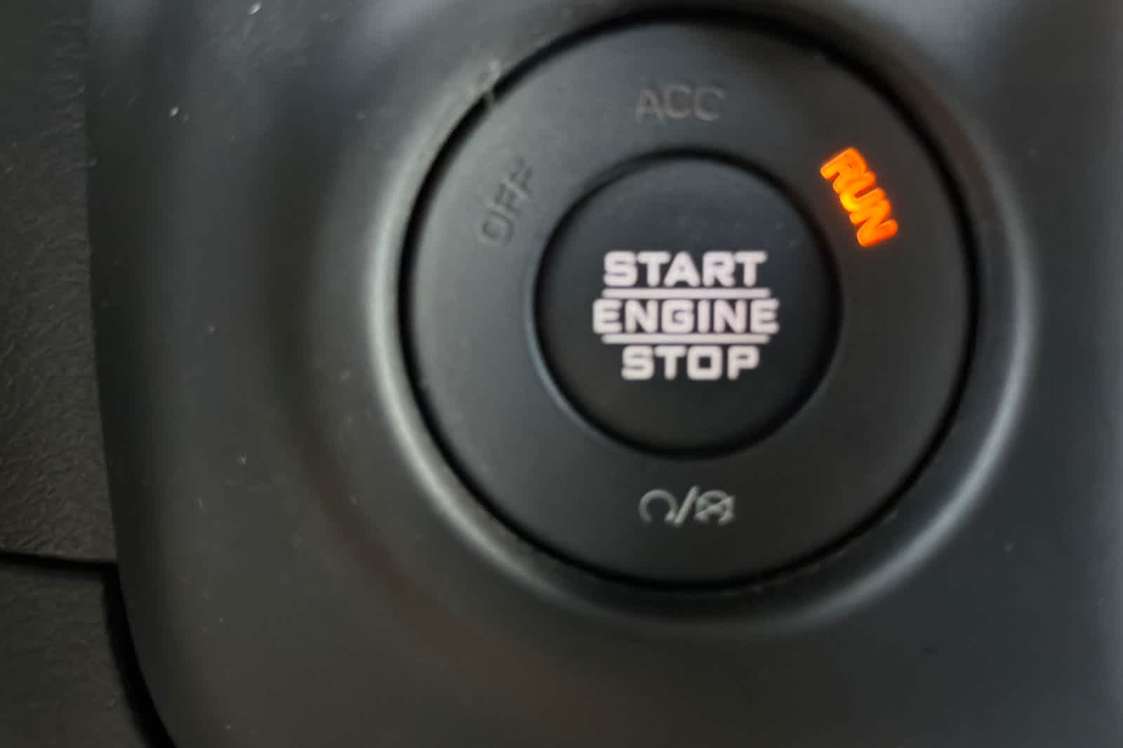 Thumbnail: 2020 Jeep Wrangler - 25