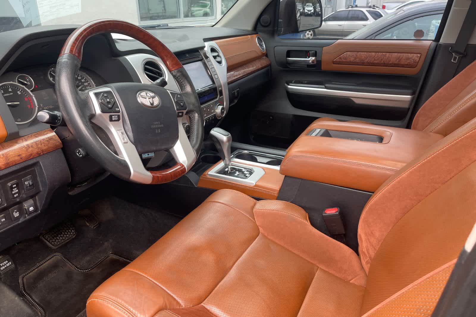 Thumbnail: 2017 Toyota Tundra - 9