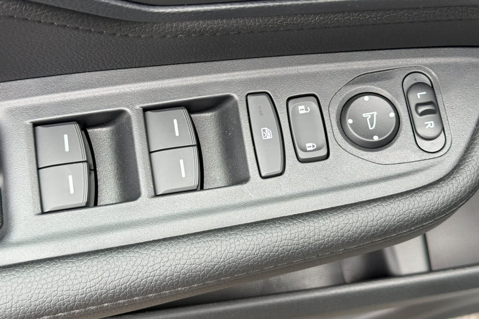 Thumbnail: 2026 Honda Odyssey - 15