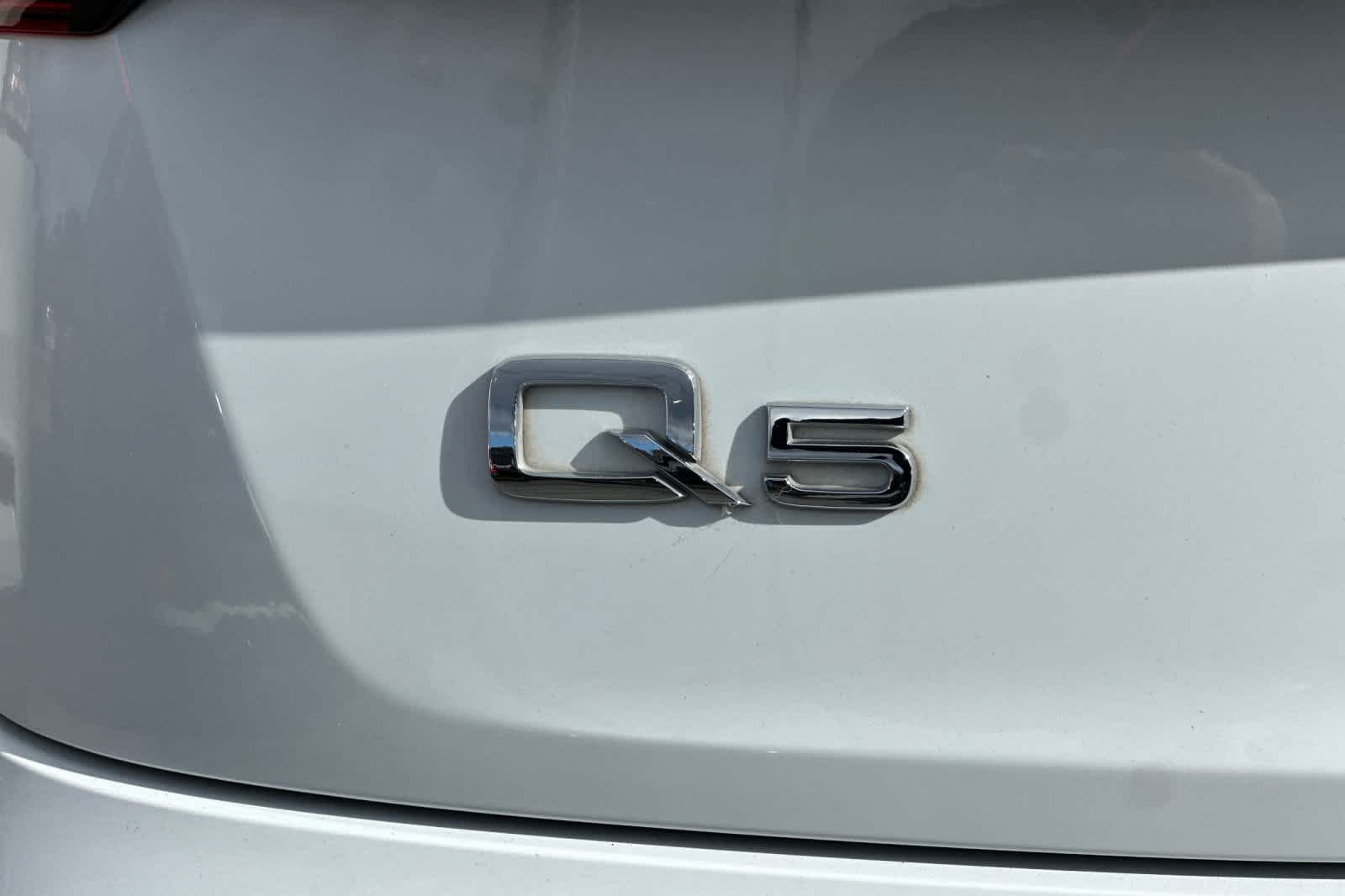 Thumbnail: 2021 Audi Q5 - 12