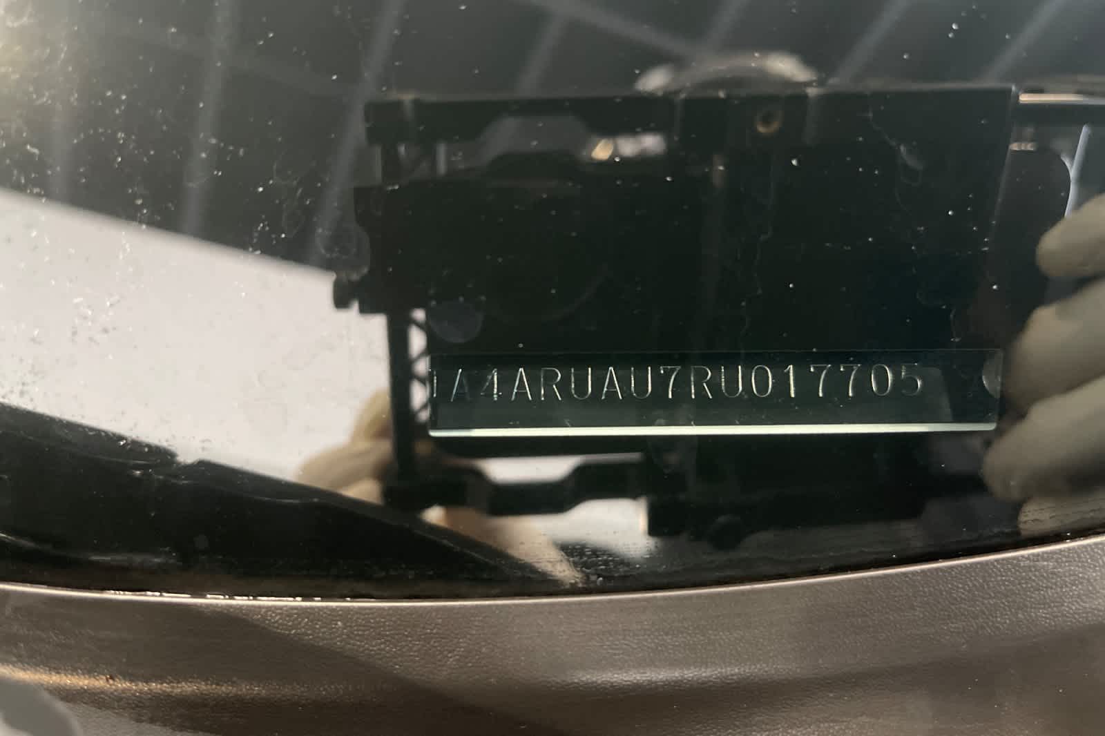 Thumbnail: 2024 Mitsubishi Outlander Sport - 16