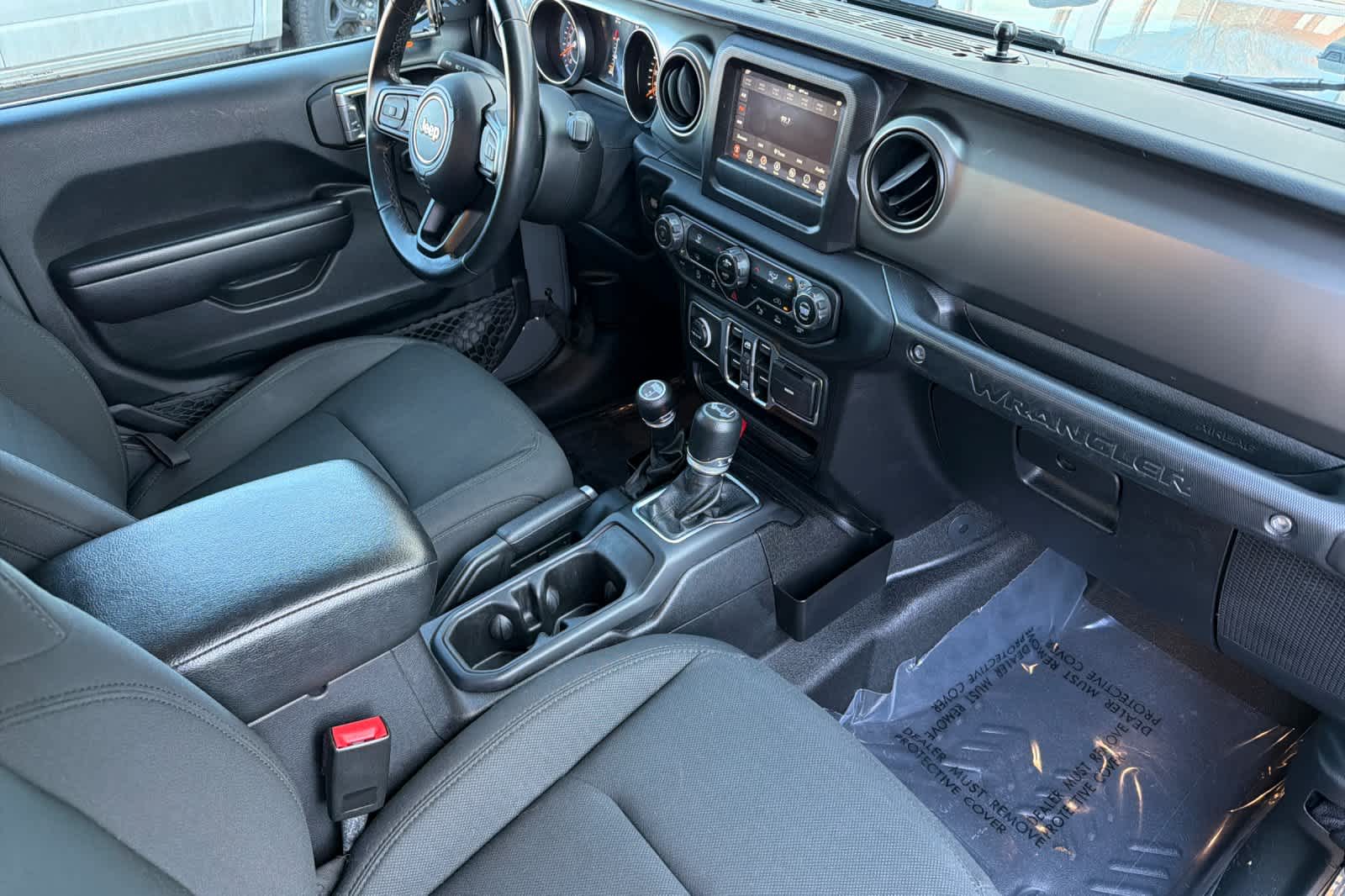 Thumbnail: 2021 Jeep Wrangler - 18