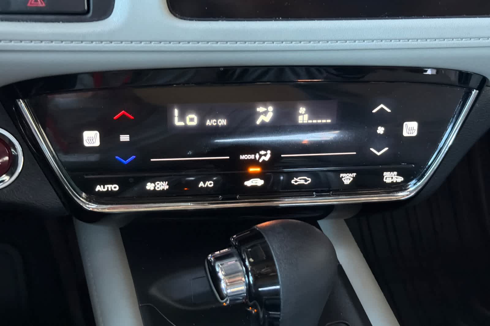 Thumbnail: 2016 Honda HR-V - 21