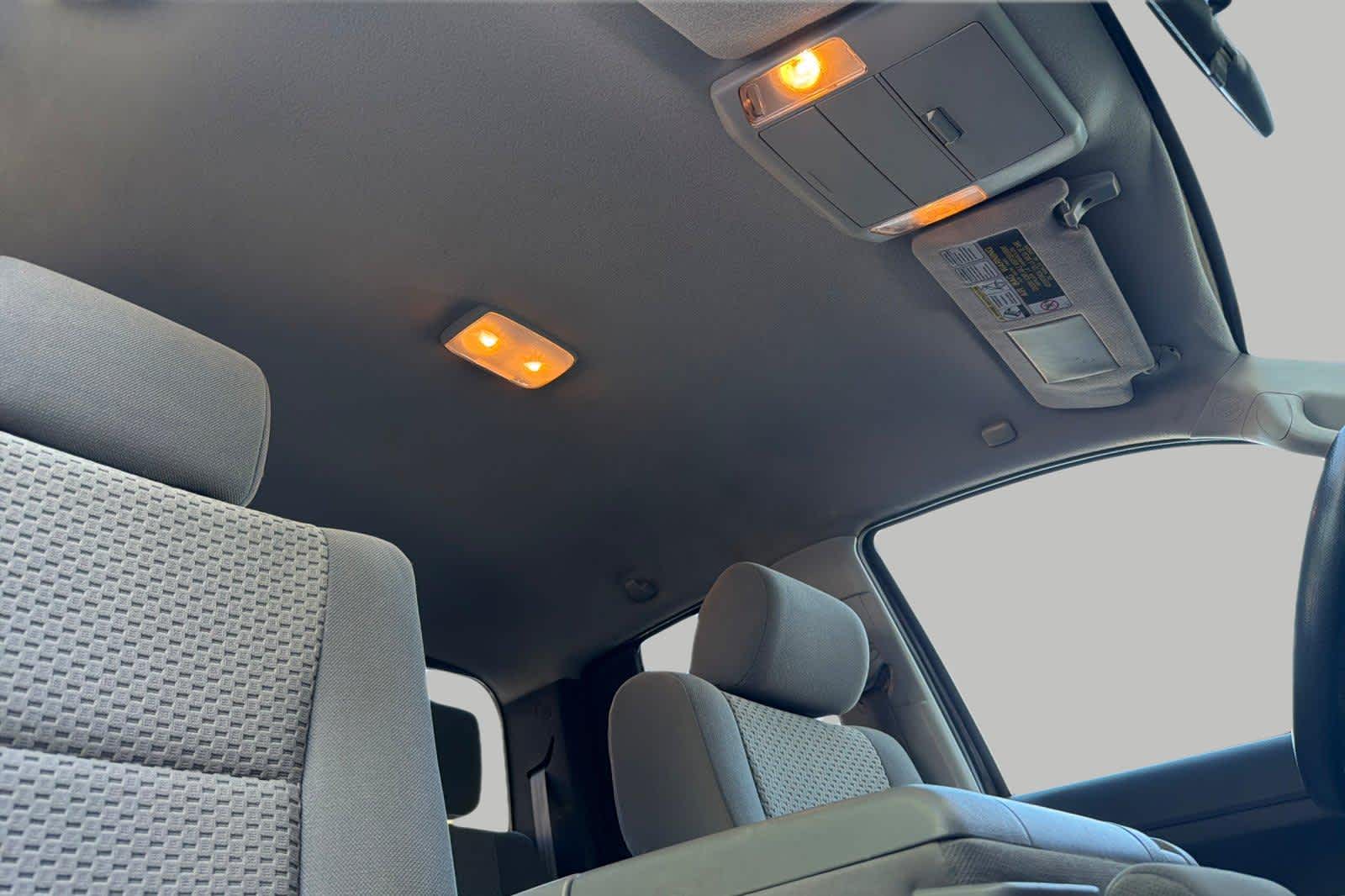 2011 Toyota Tundra Tundra Grade - Photo 18