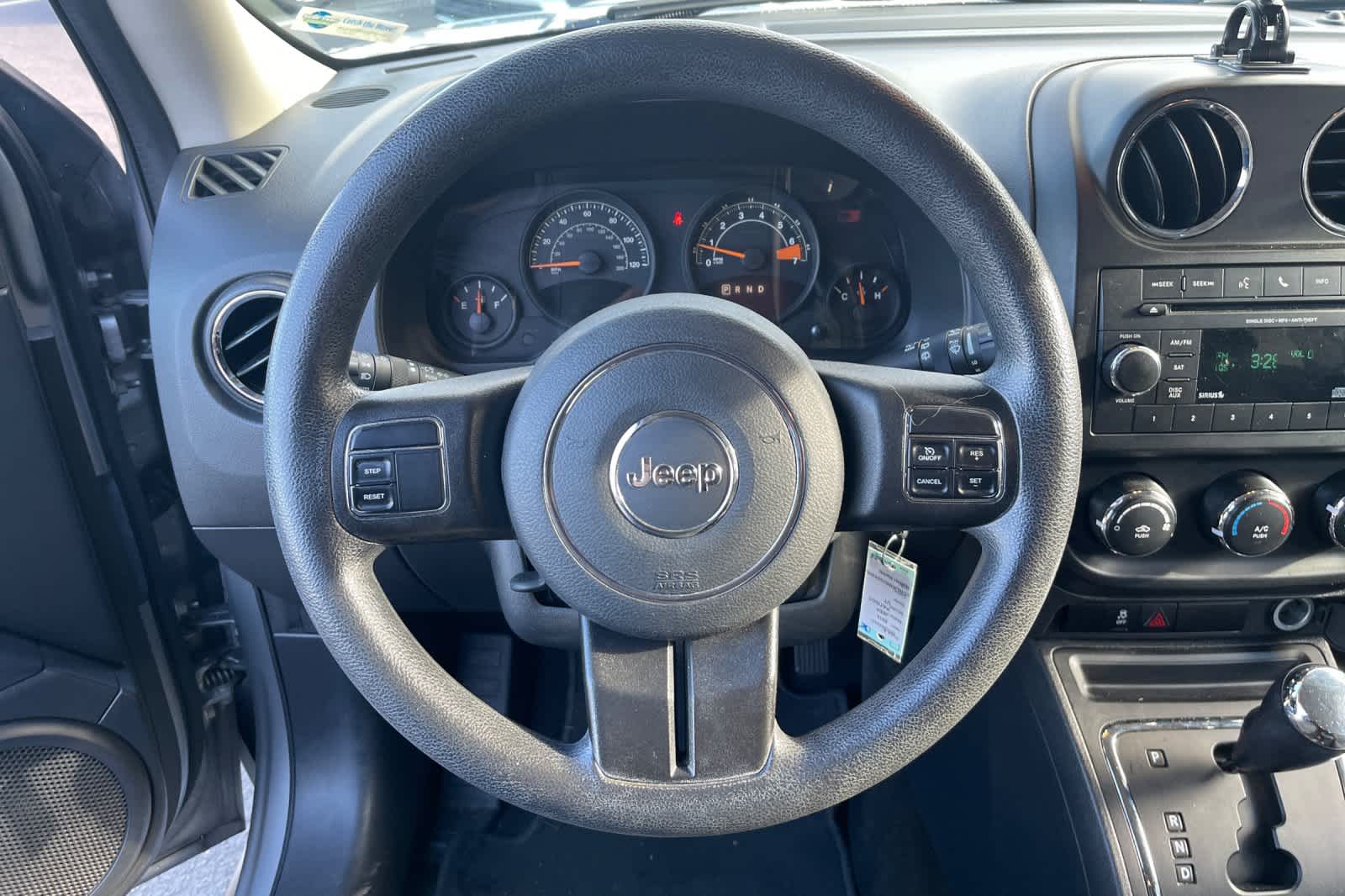 Thumbnail: 2016 Jeep Patriot - 13