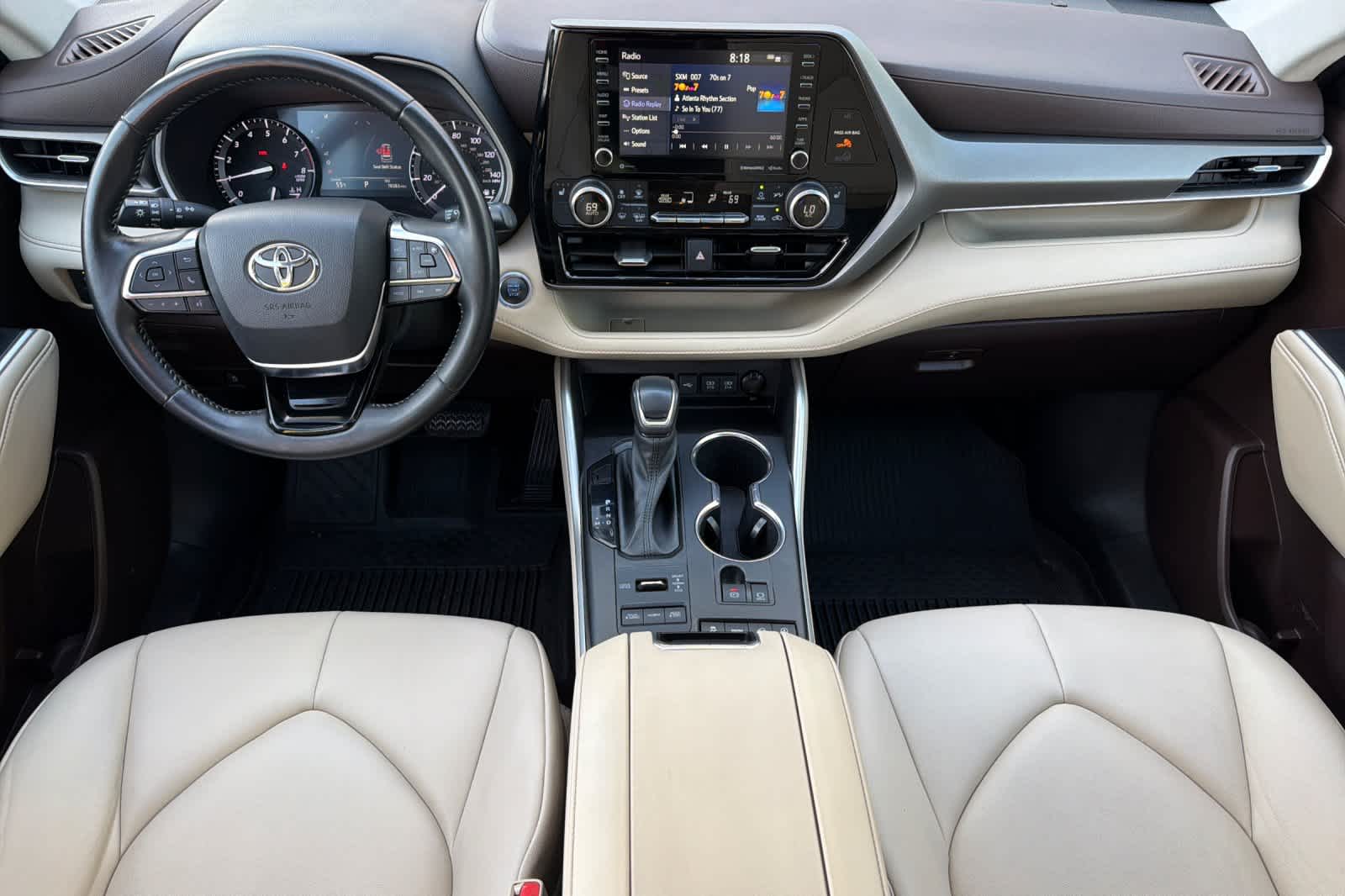 Thumbnail: 2021 Toyota Highlander - 2