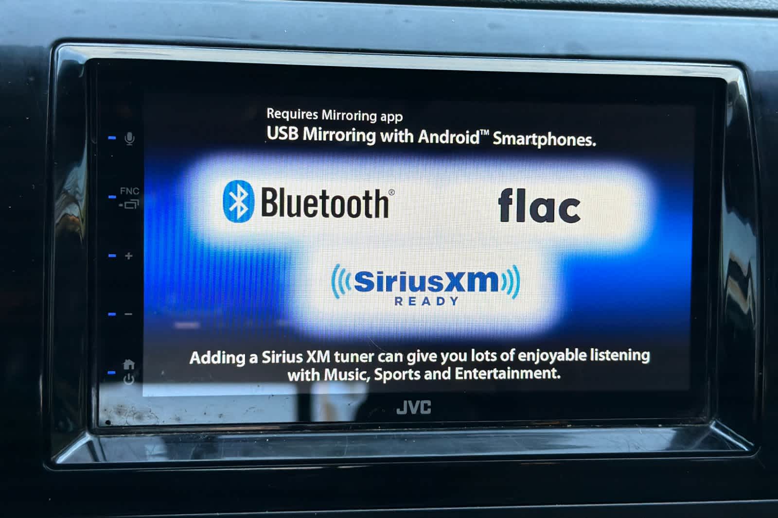 Thumbnail: 2011 Toyota Tundra - 19