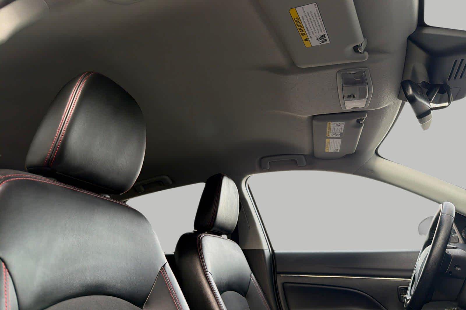 Thumbnail: 2024 Mitsubishi Outlander Sport - 19