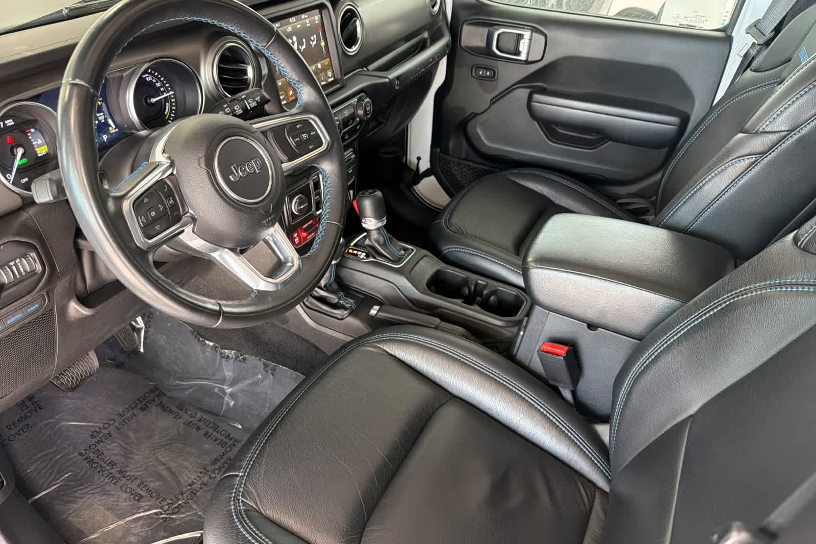 Thumbnail: 2021 Jeep Wrangler - 13