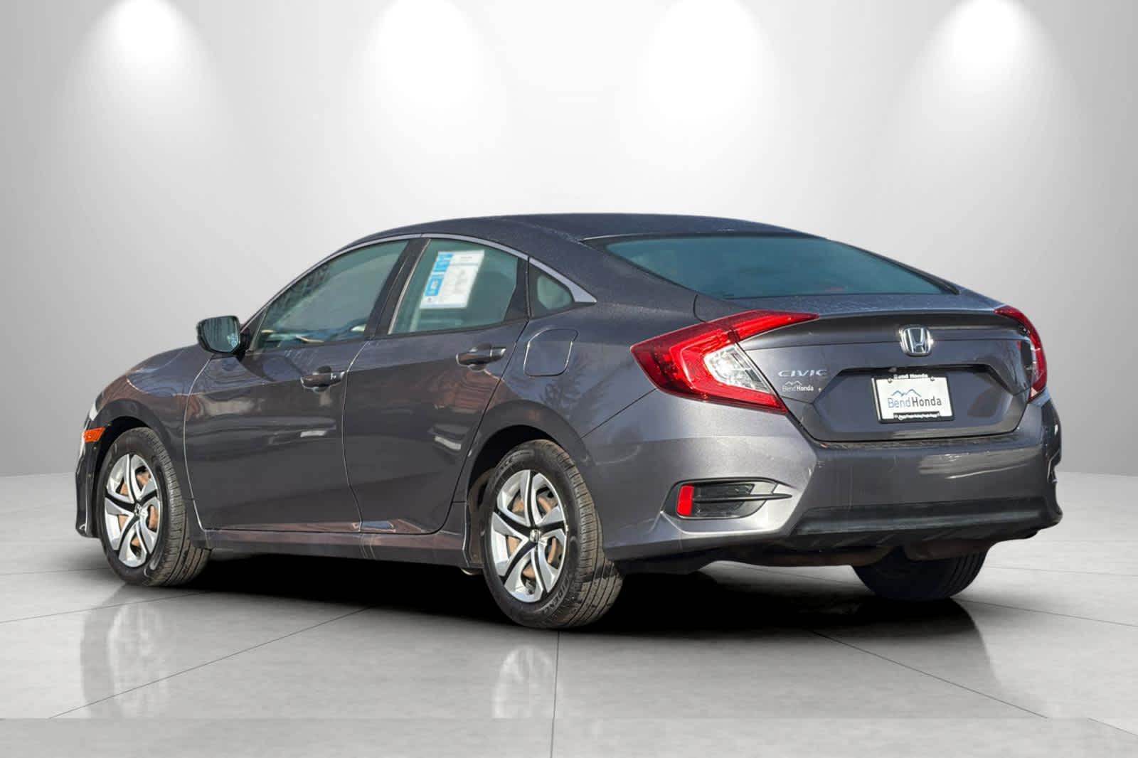 Thumbnail: 2016 Honda Civic - 6