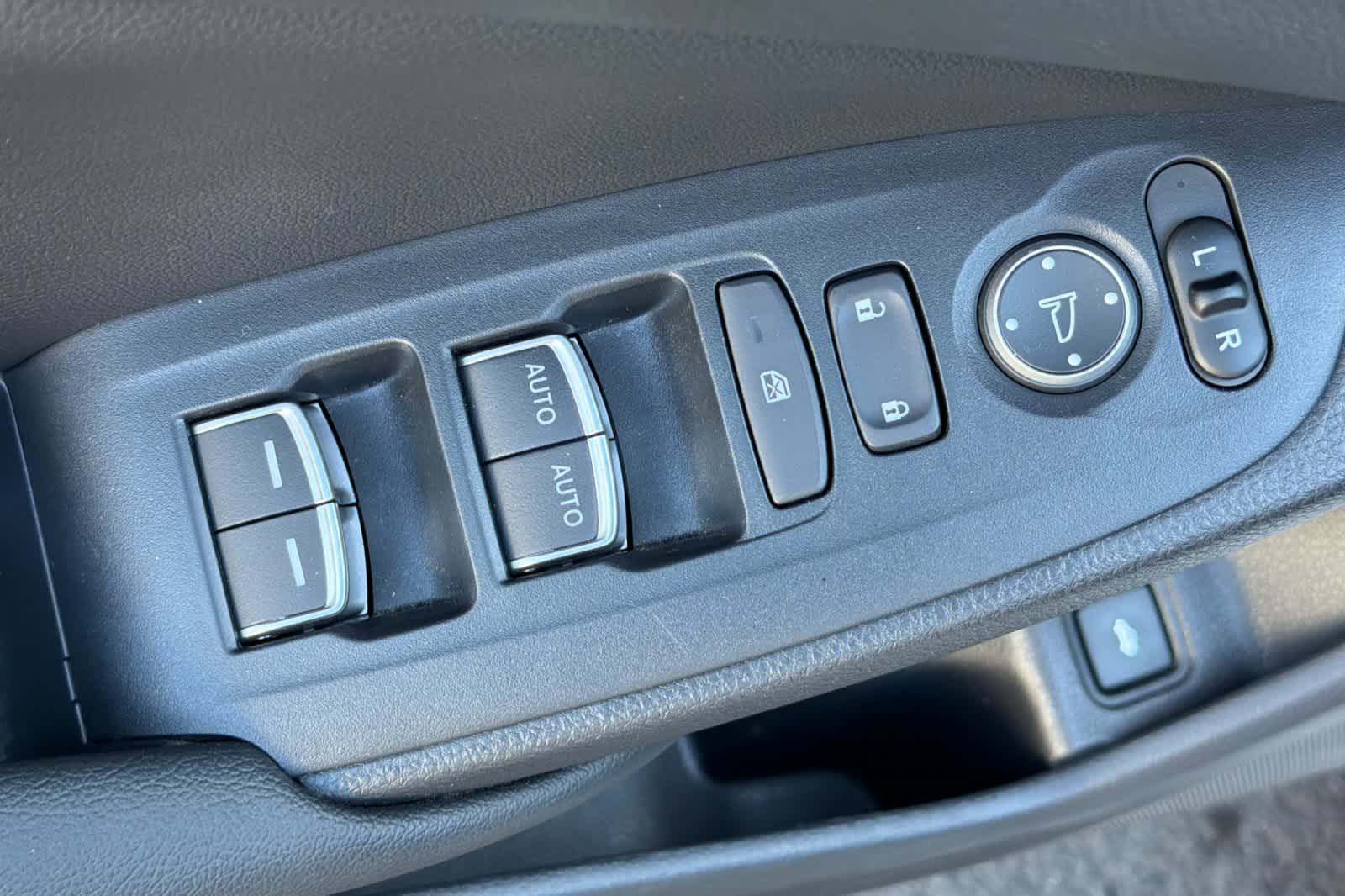 Thumbnail: 2020 Honda Accord - 15