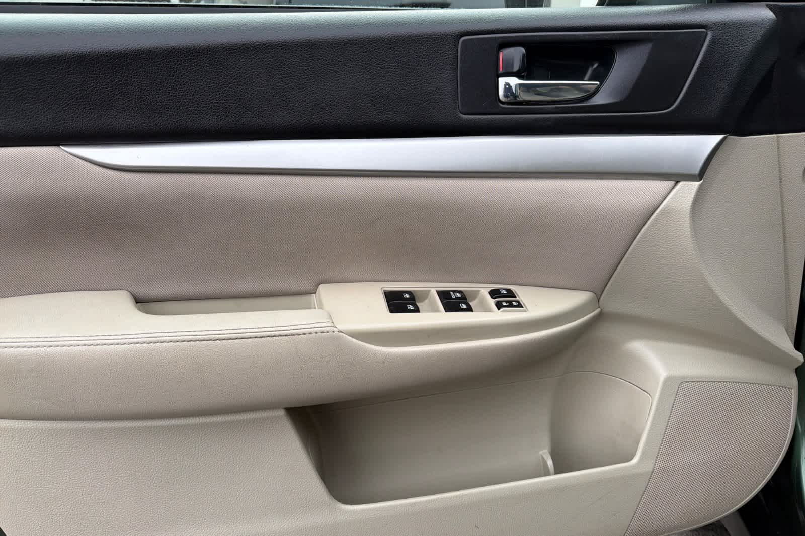 Thumbnail: 2014 Subaru Outback - 14