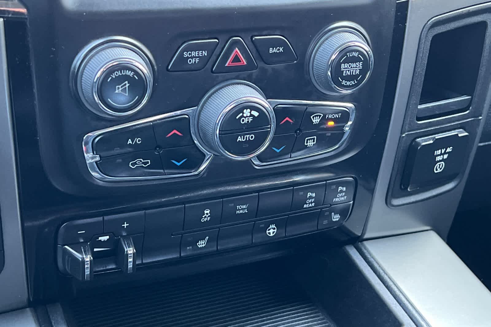 Thumbnail: 2014 RAM 1500 - 21