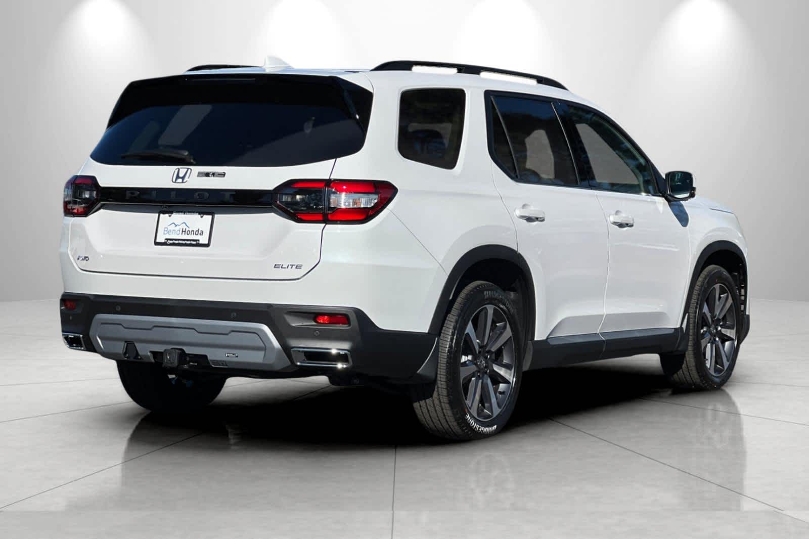 Thumbnail: 2025 Honda Pilot - 2