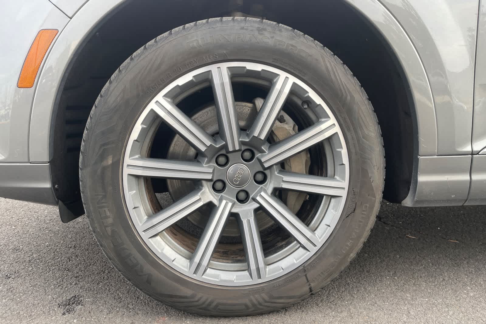 Thumbnail: 2017 Audi Q7 - 11