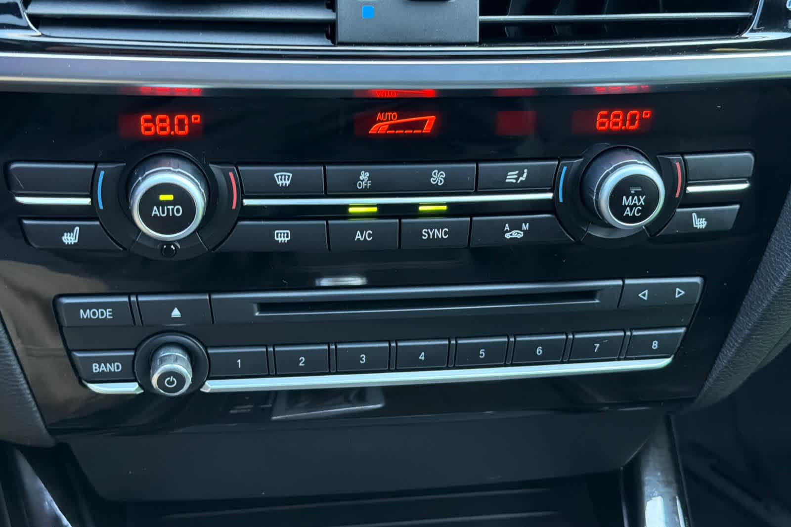 Thumbnail: 2016 BMW X4 - 23