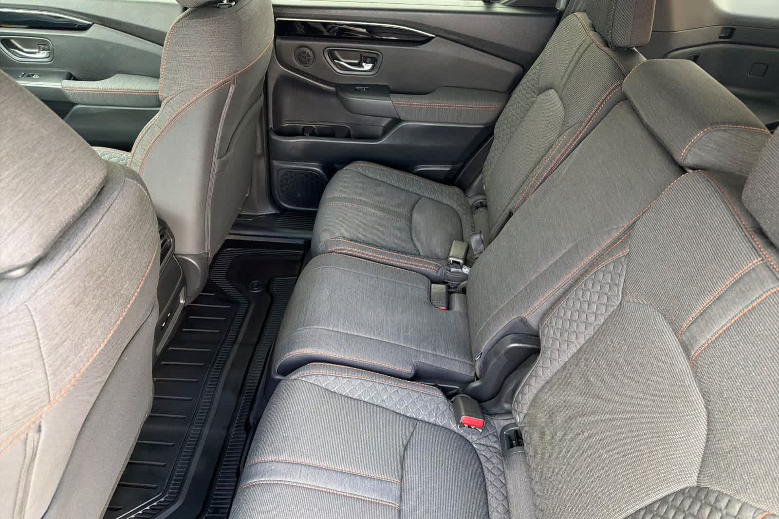 Thumbnail: 2026 Honda Pilot - 4