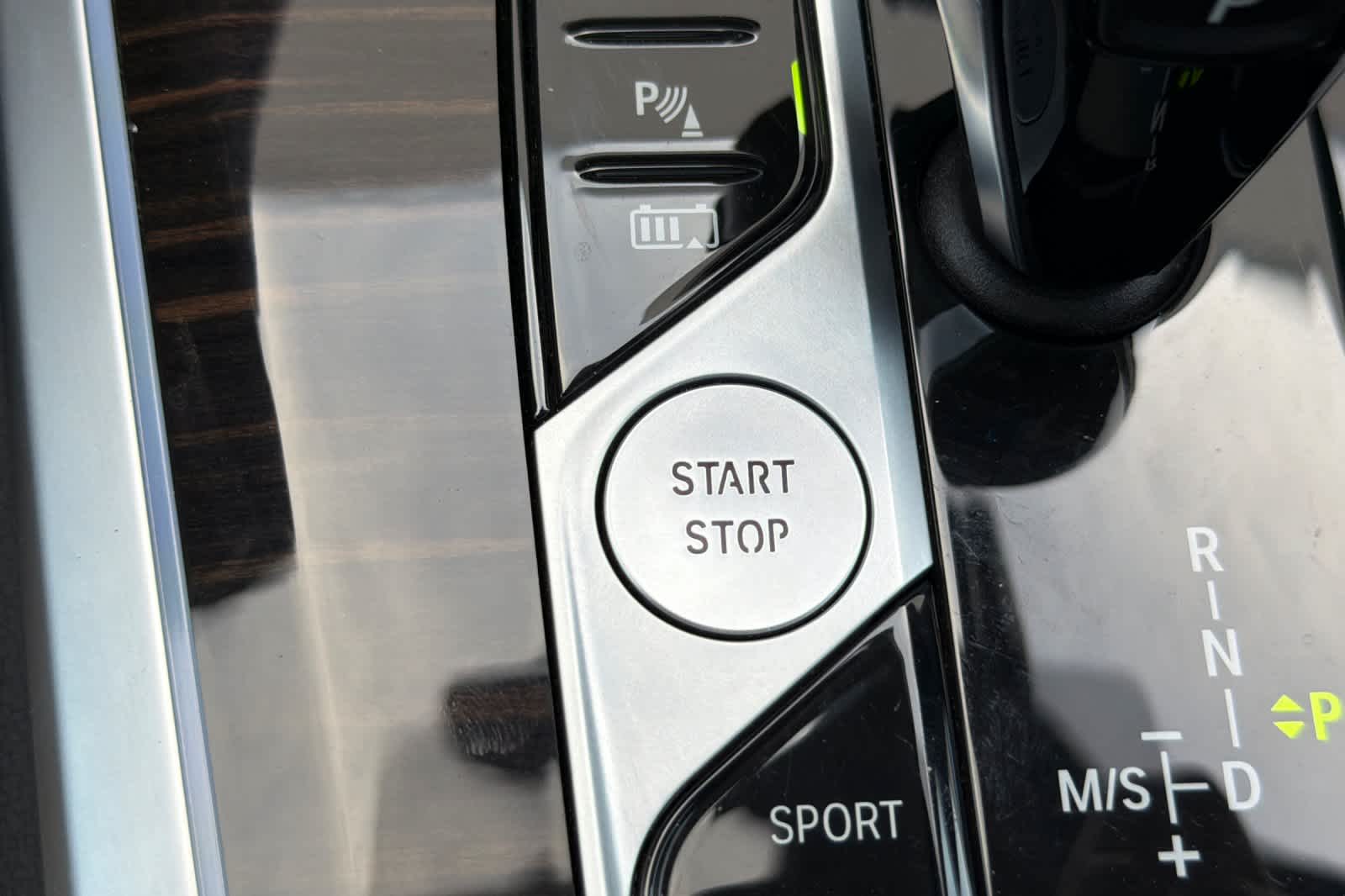 Thumbnail: 2021 BMW X5 - 25