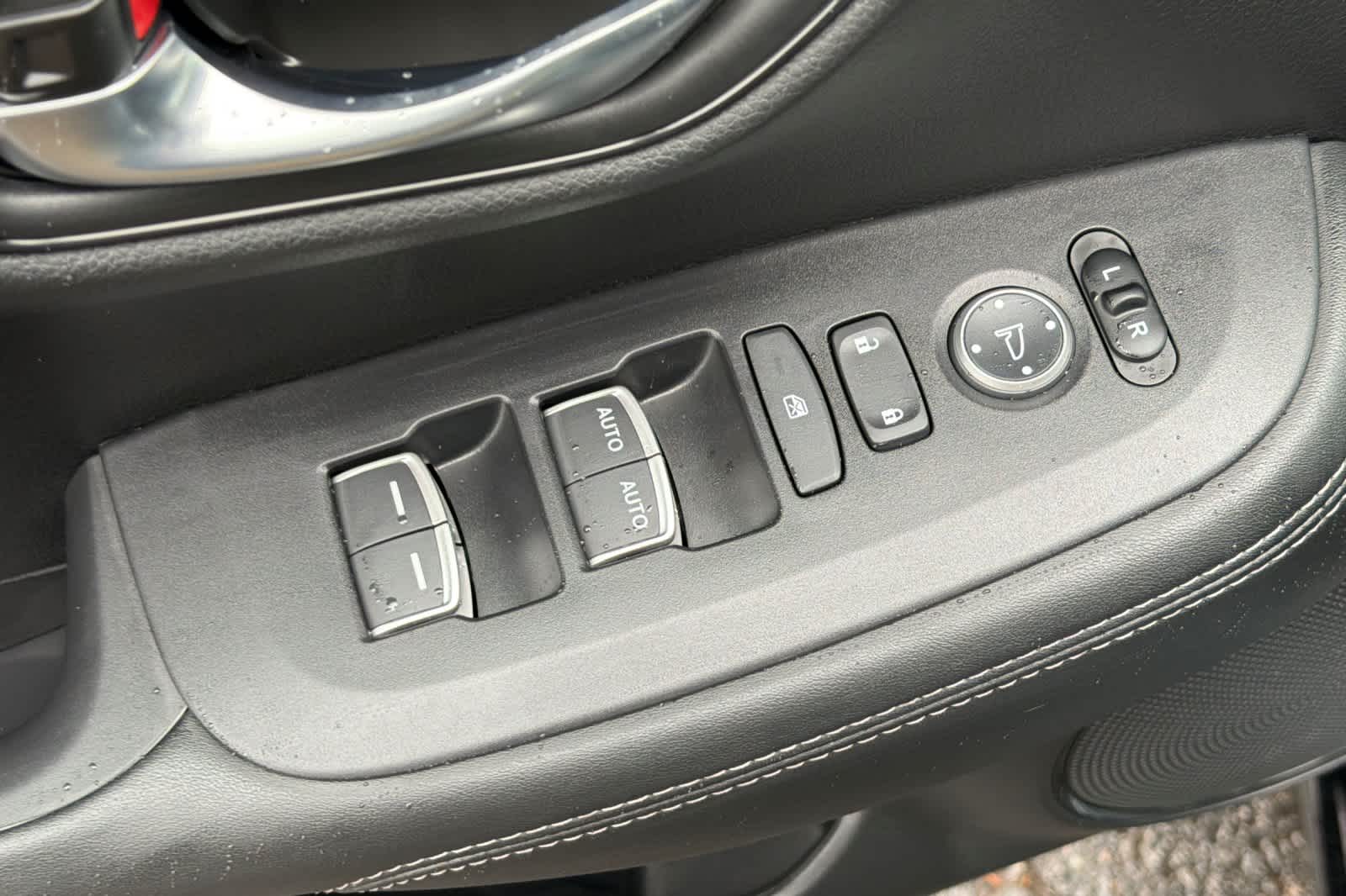 Thumbnail: 2026 Honda HR-V - 15