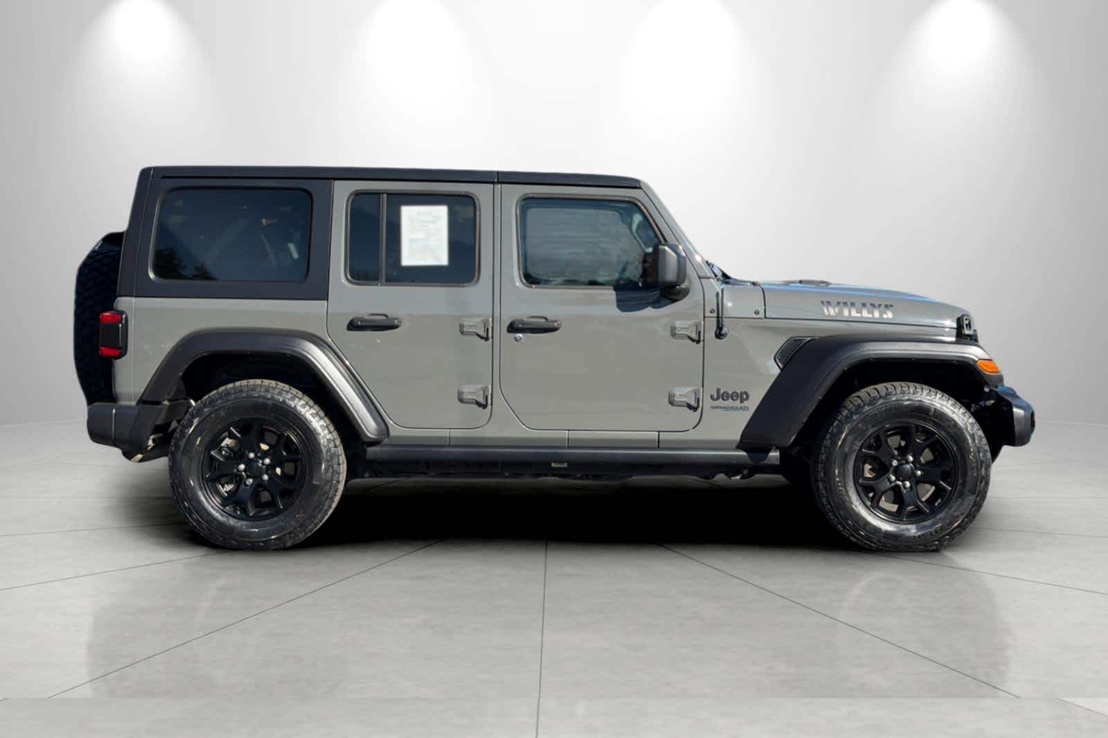 Thumbnail: 2021 Jeep Wrangler - 8
