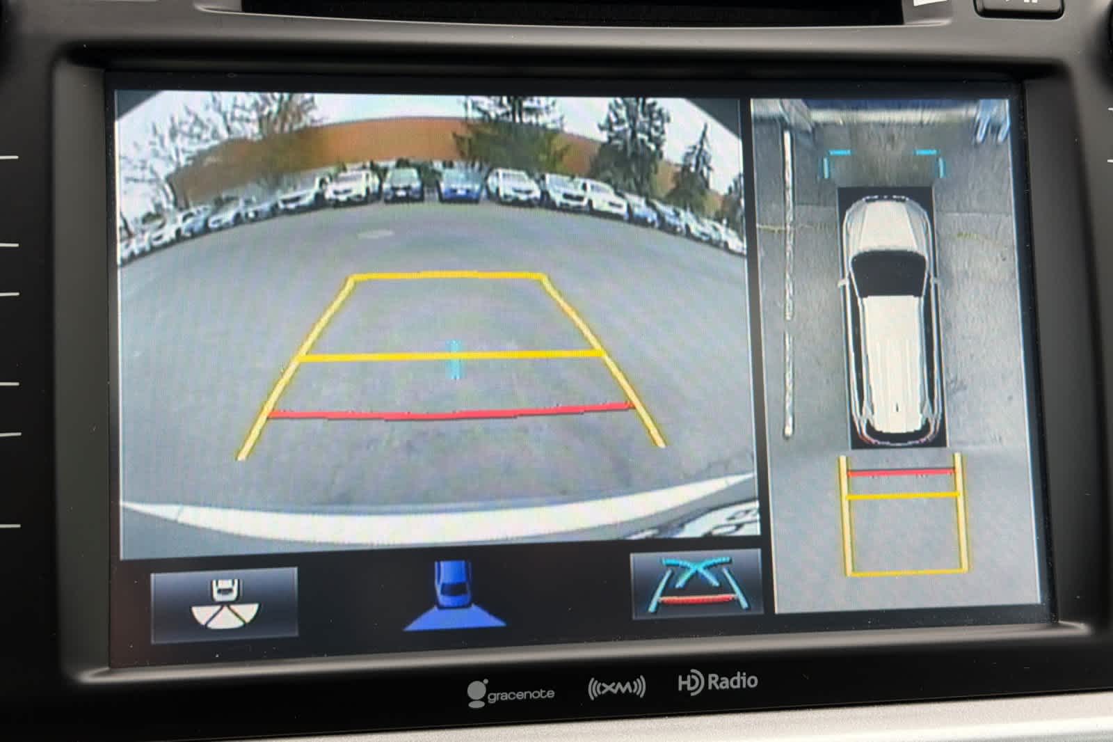 Thumbnail: 2018 Toyota Highlander - 23