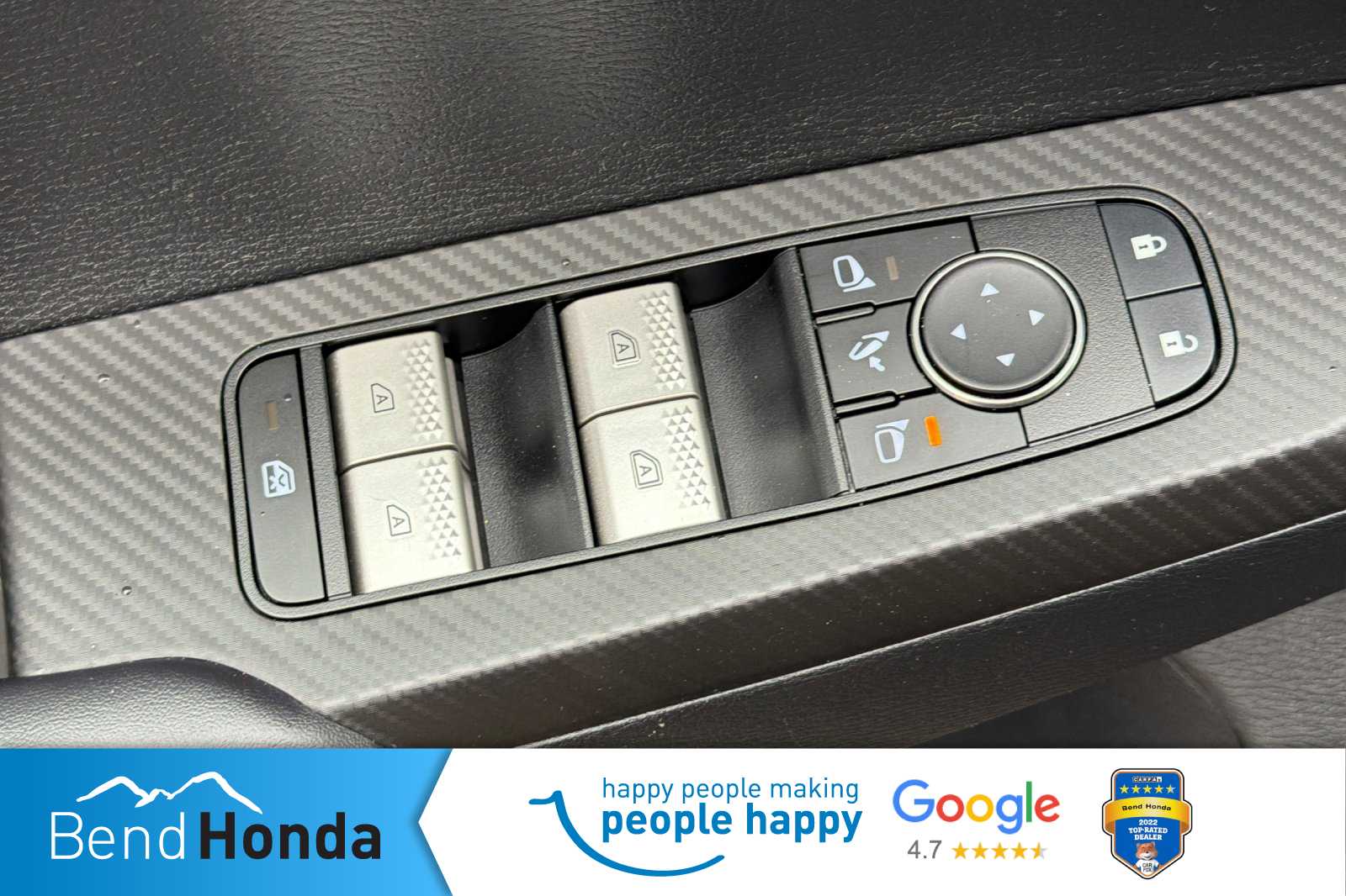 Thumbnail: 2024 Mitsubishi Outlander - 15