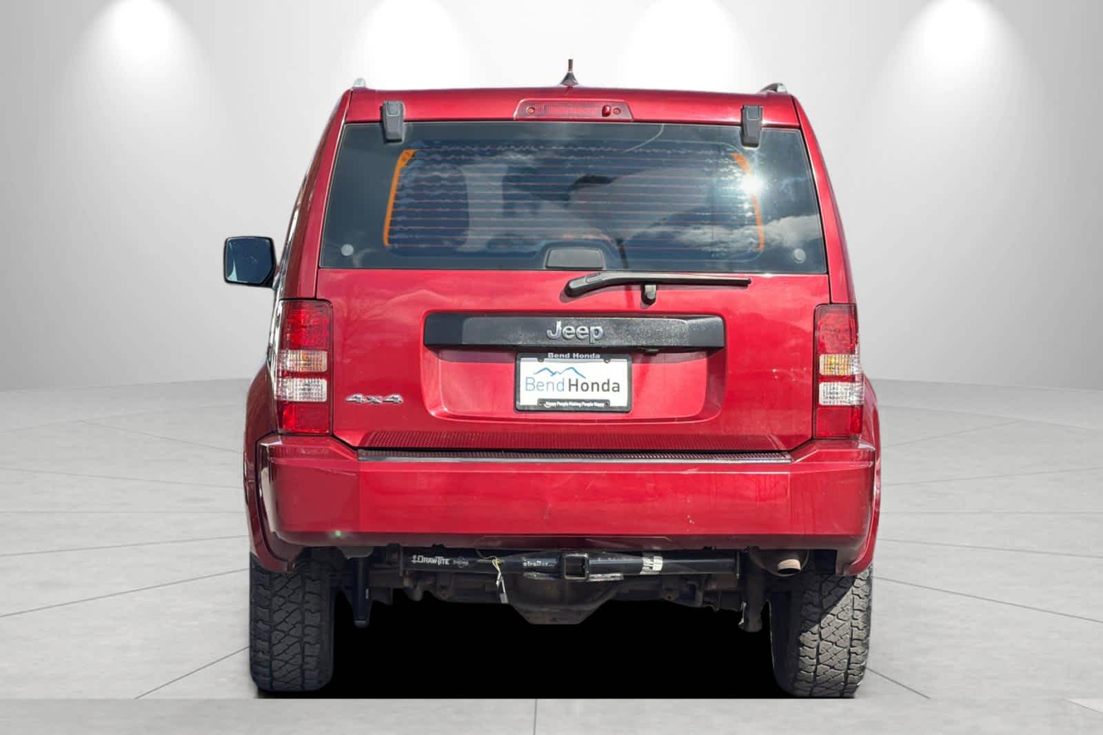 Thumbnail: 2011 Jeep Liberty - 7