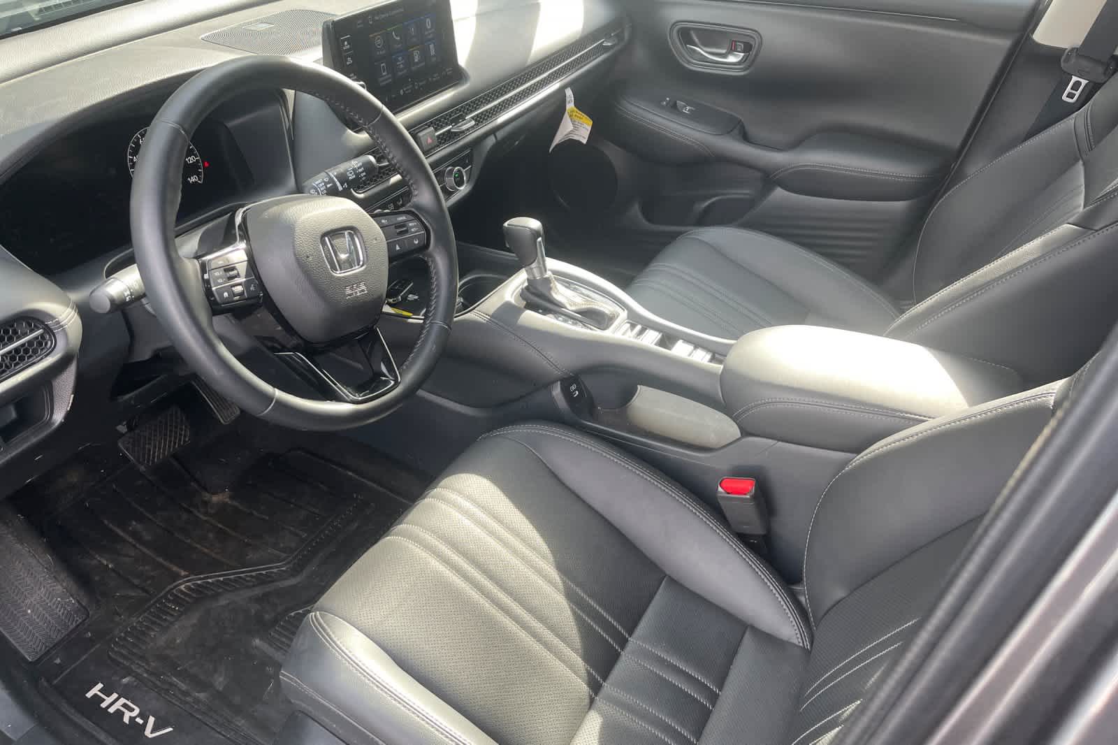 Thumbnail: 2025 Honda HR-V - 13