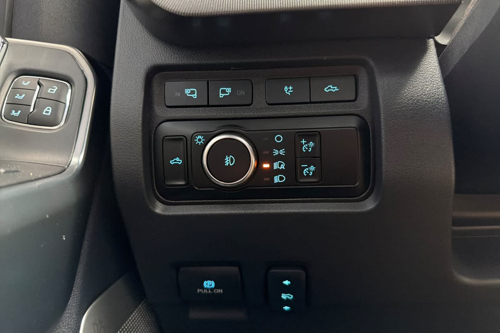 Thumbnail: 2024 Ford F-350 - 30